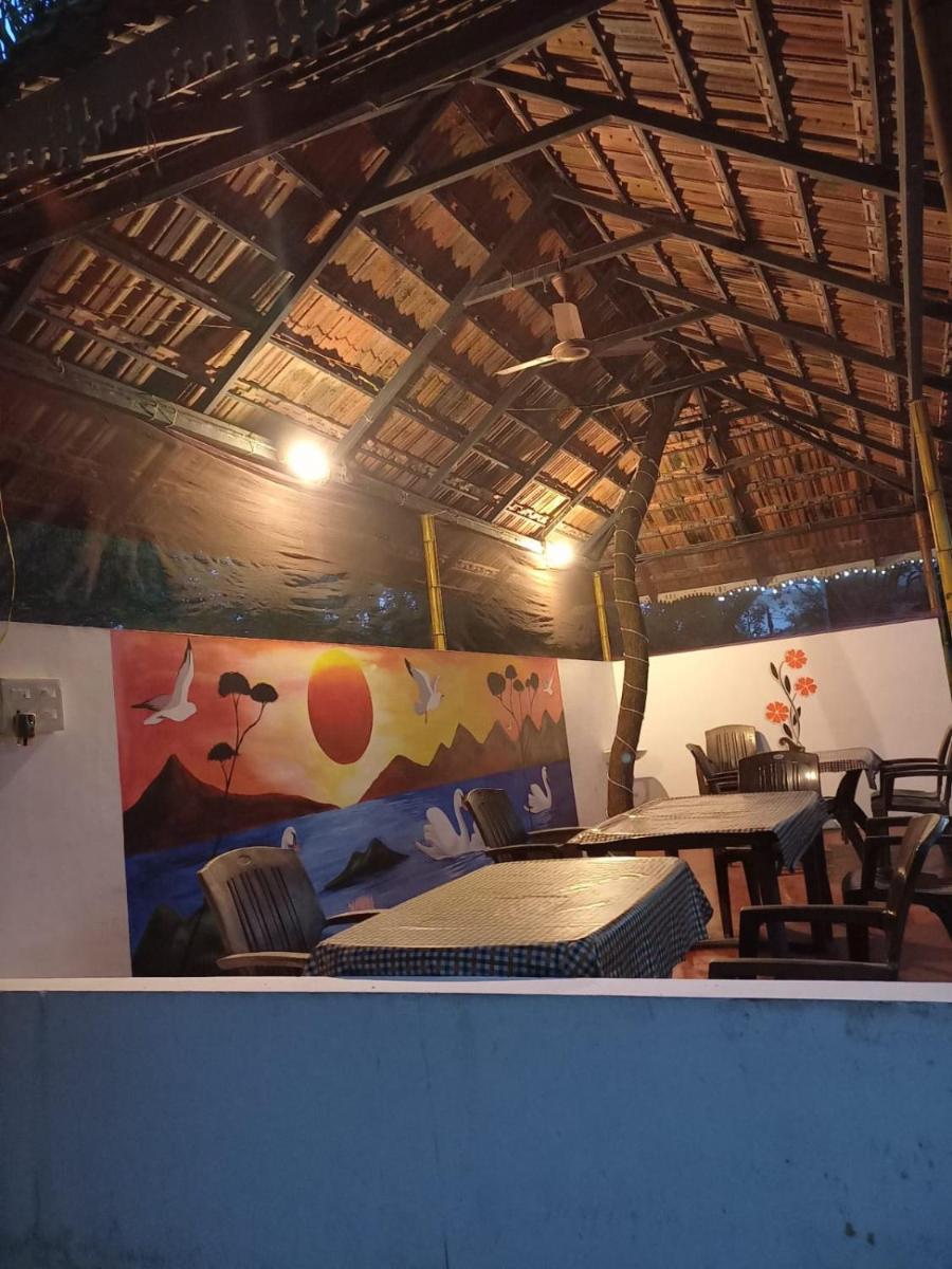 Marari Beach House - Housity