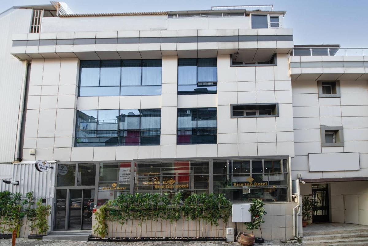 Rise Inn - Housity