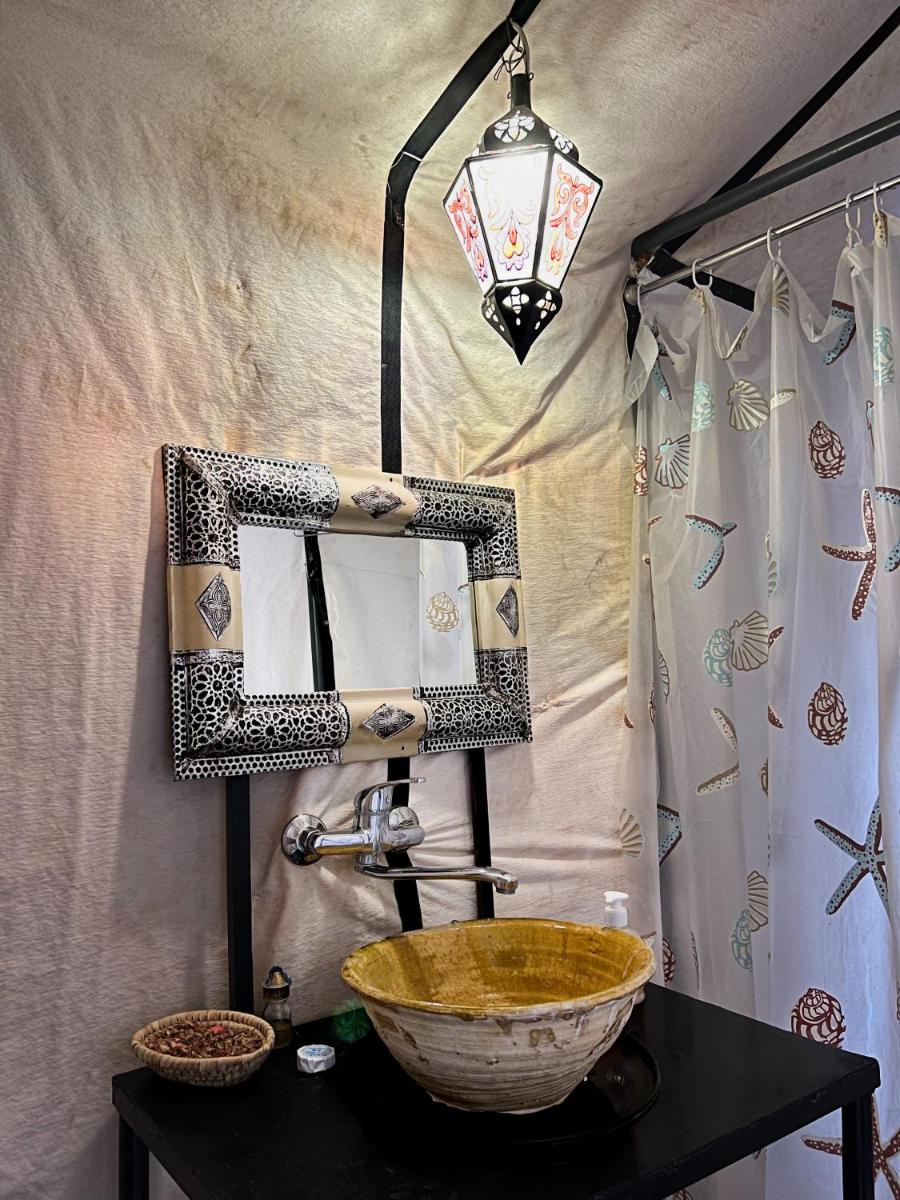 Honeymoon Luxury Camp - Housity