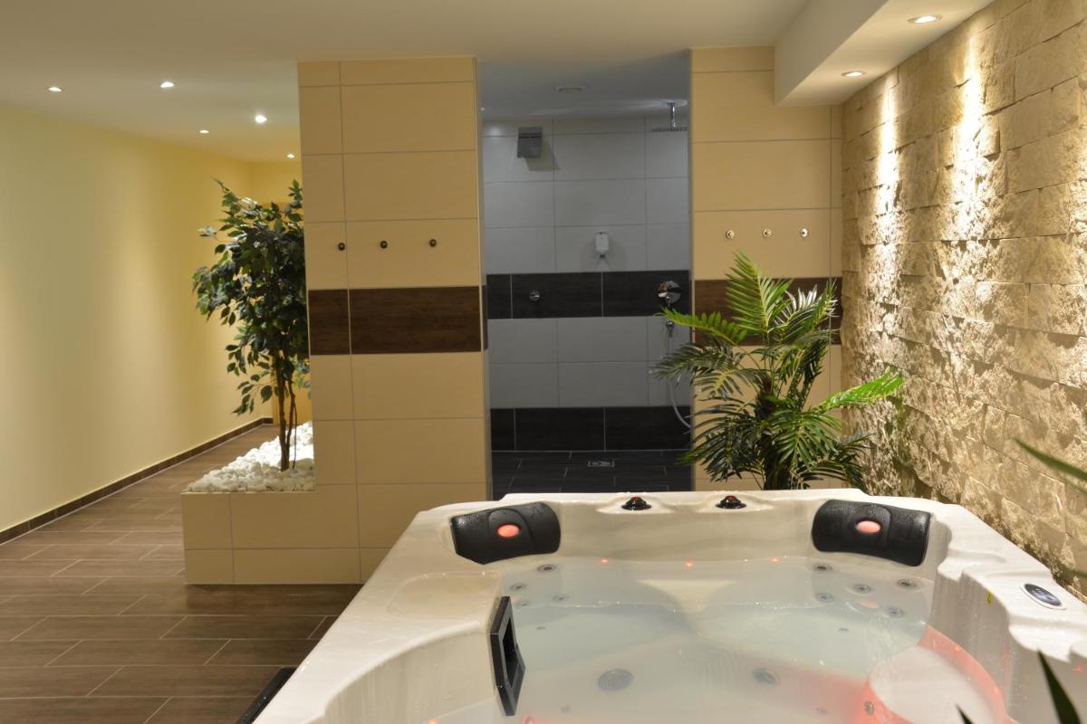 Boutique Hotel Wolfsburg - Housity