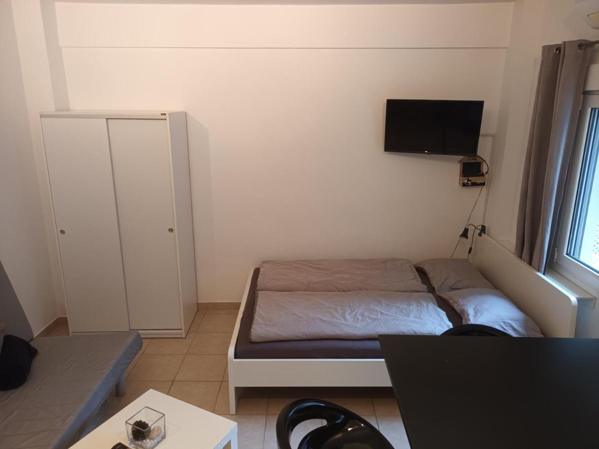 Palm Beach Apartment Peraia - Hizvo