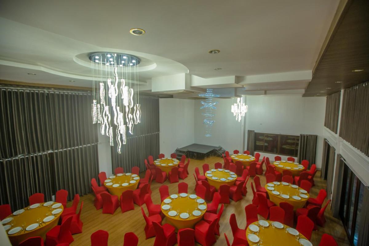Horizon Hotel Romblon - Housity