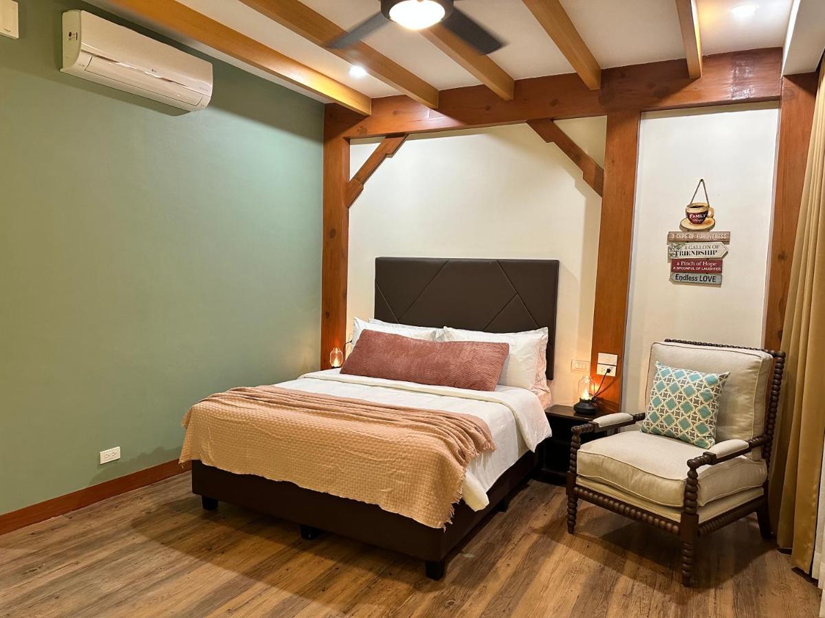 Lee Boutique Hotel Baguio - Housity