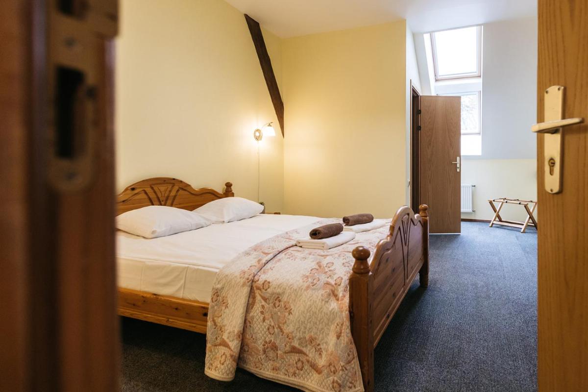 Jaunmoku Palace Complex Hotel - Housity