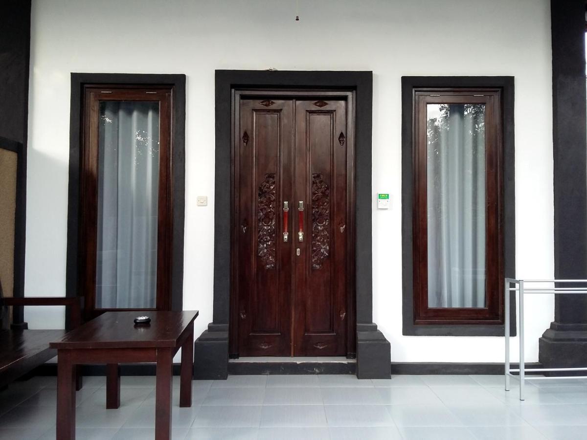 Puri Batu Inn - Housity