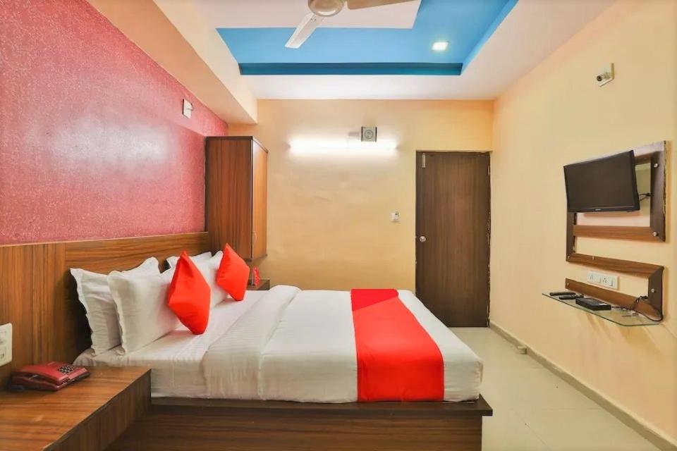 Hotel Anjani - Housity