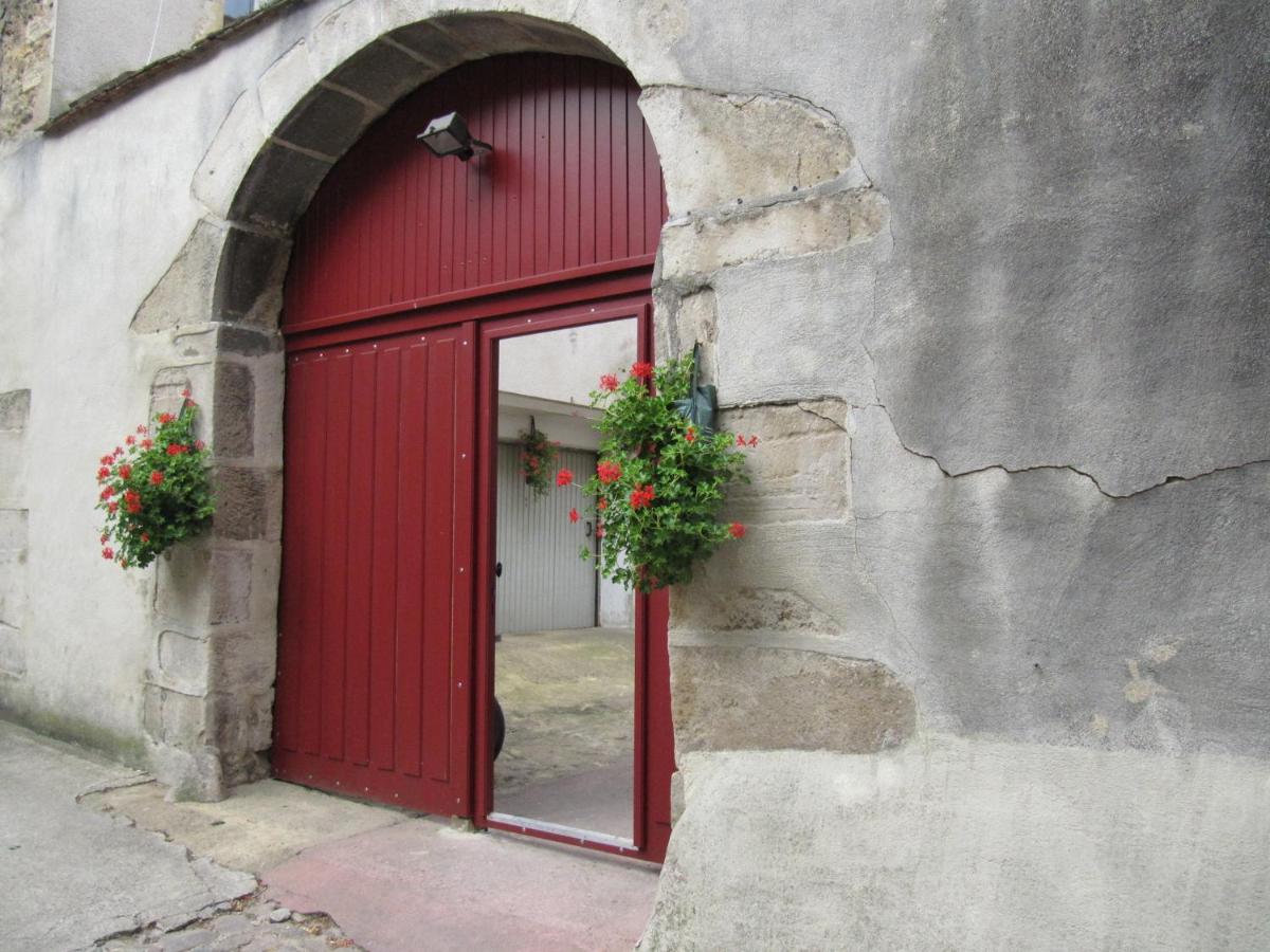 Pub vauban terreaux - Housity