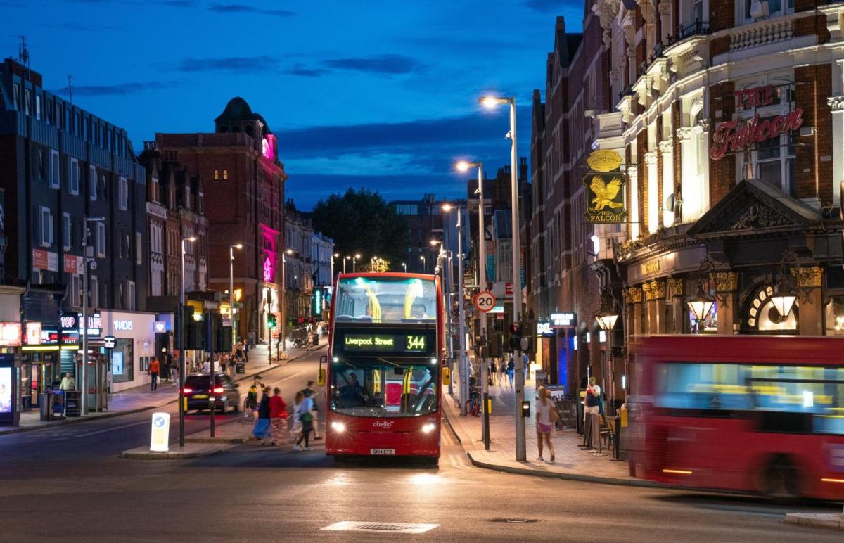 Homestay in the City of London - Clapham Junction - Housity