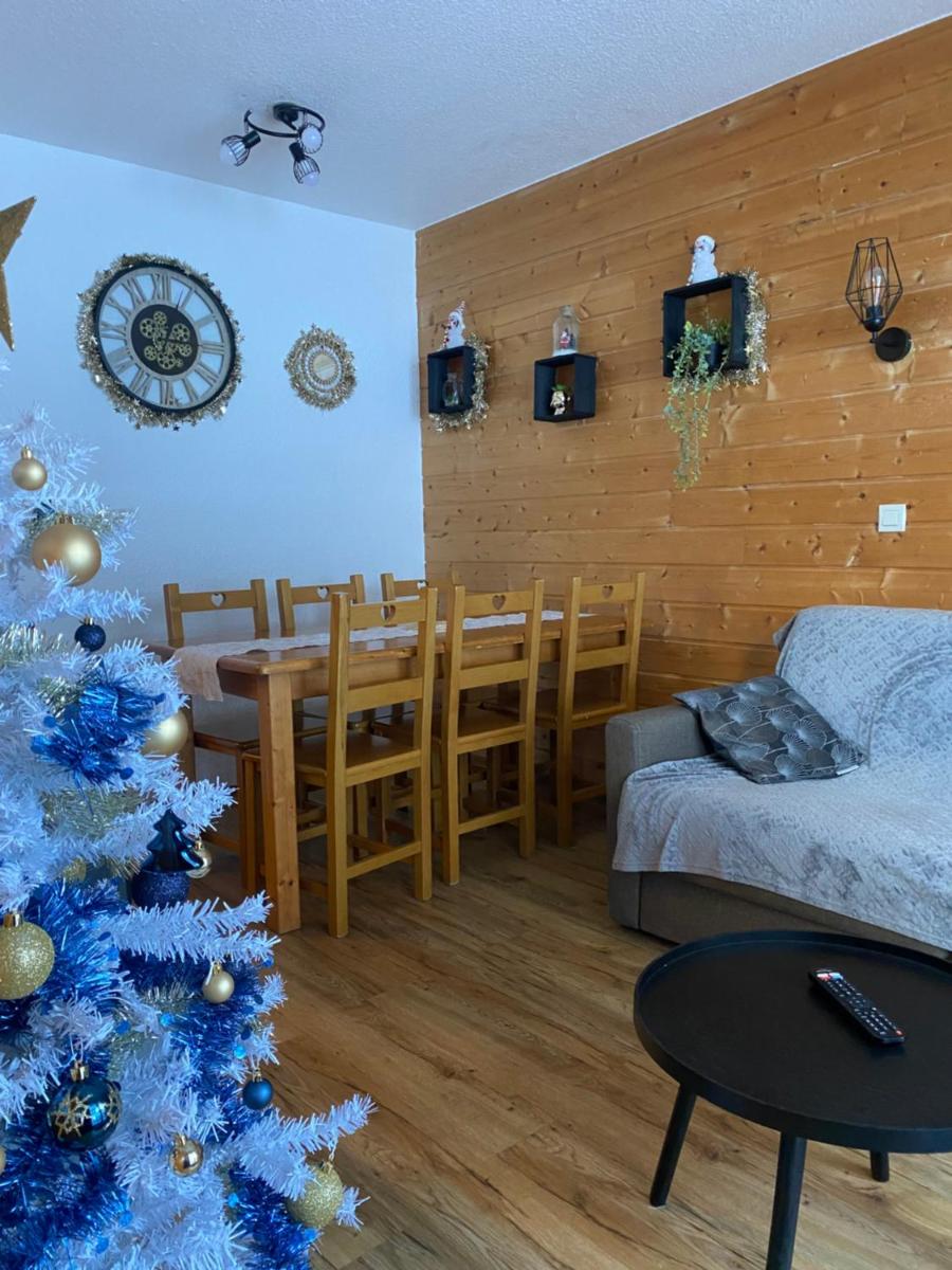 Chaleureux appartement grand panorama 2 avec piscine au pied des pistes - Housity