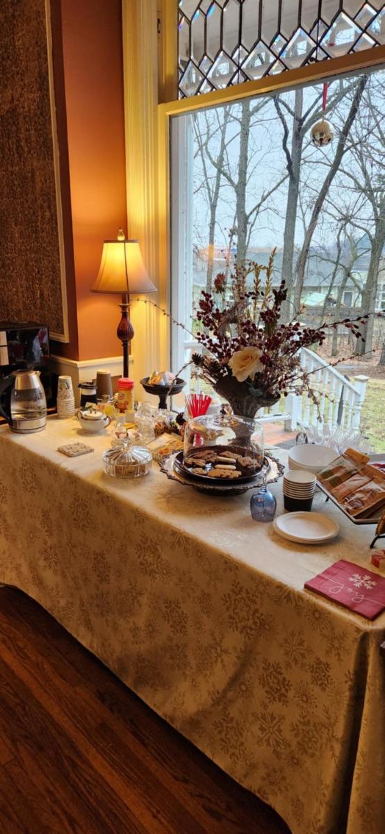 Oaklawn Inn - Housity