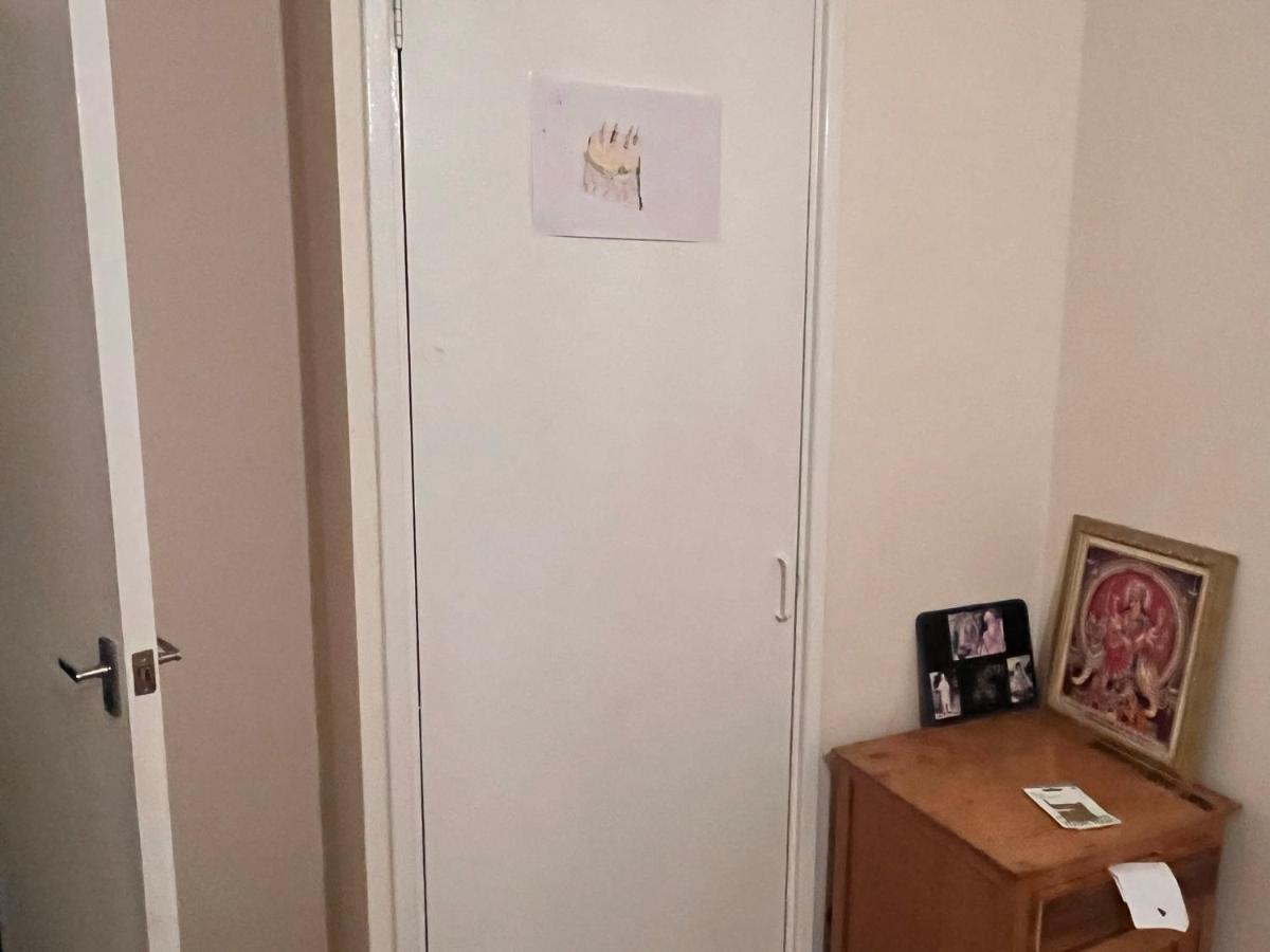 A place to stay - Housity