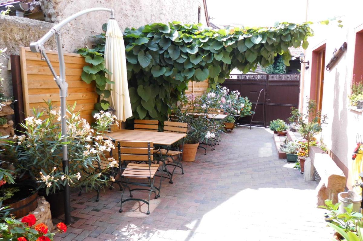 Pension Zur Schlummerstube - Housity