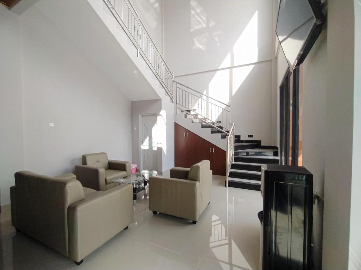 RedDoorz Syariah near Alun Alun Tegal 2 - Housity