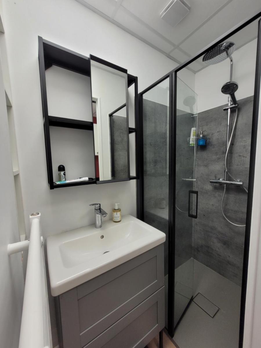 Studio bien équipé au calme à Montmartre - Housity