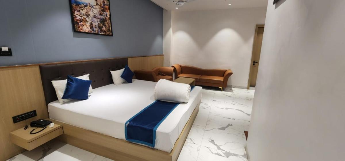 Hotel World View - Housity