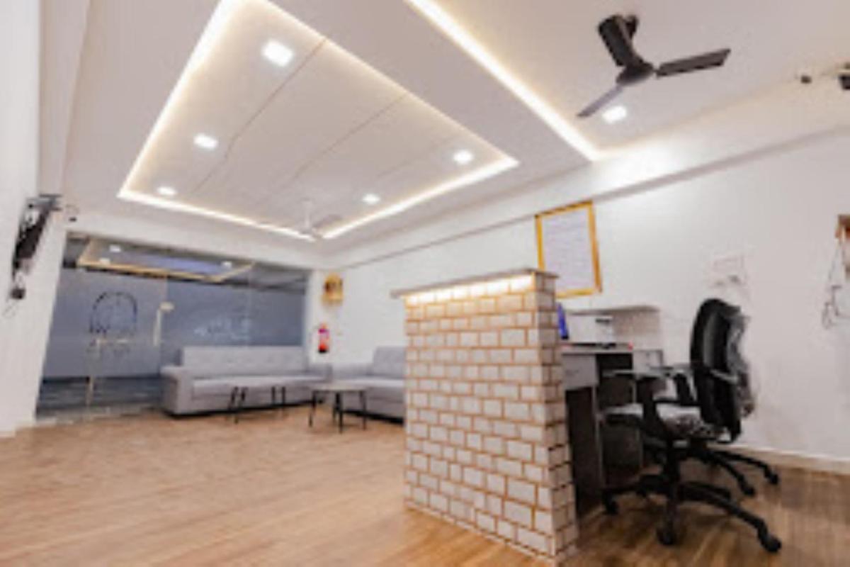 Lennox Hotel , Surat - Housity