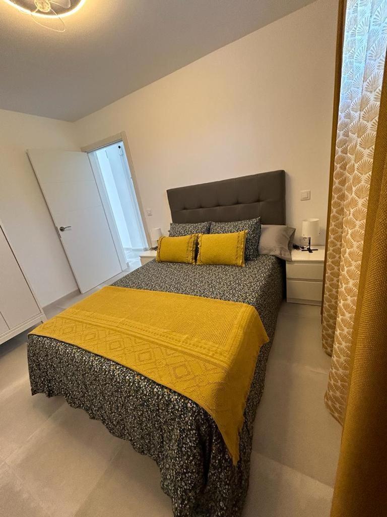 Blue Beach - Housity
