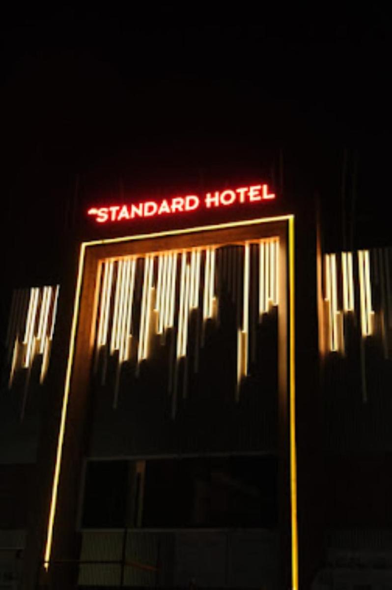 New Standard Hotel , Gorakhpur - Housity