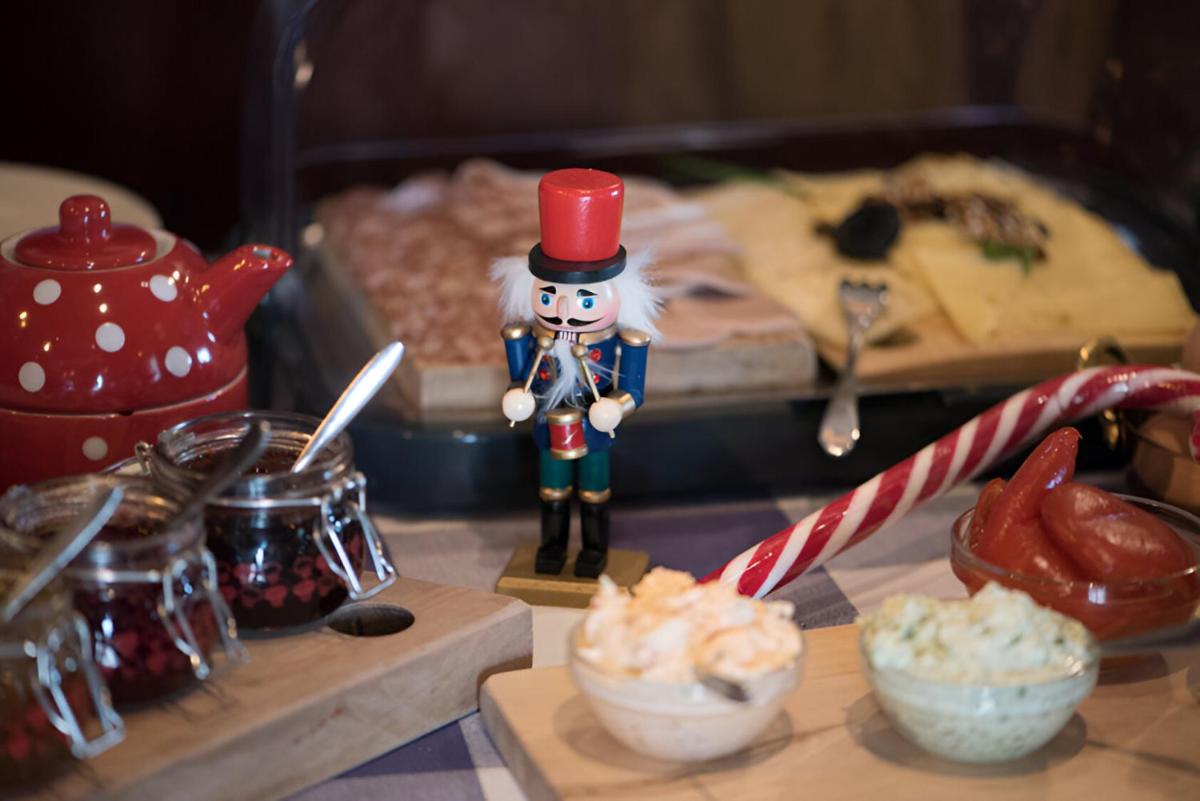 Bed & Breakfast Dvorec - Beer Fountain & Galerija Okusov - Housity