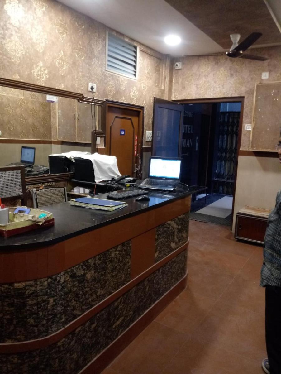 Hotel Biman - Housity