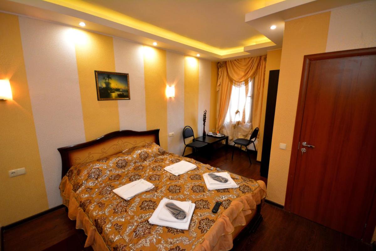Aviator Hotel - Housity