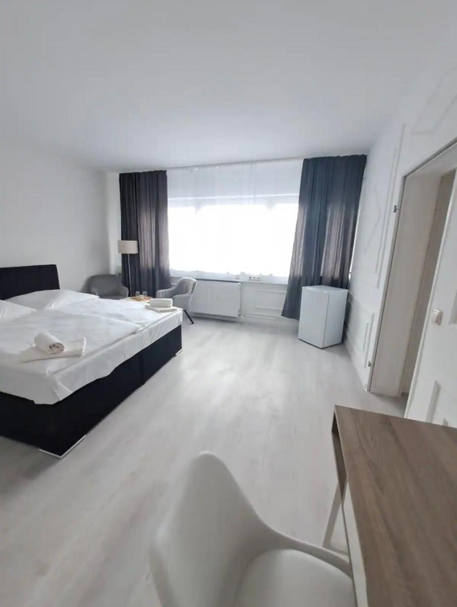 MyCompass Hotel Offenbach - Housity