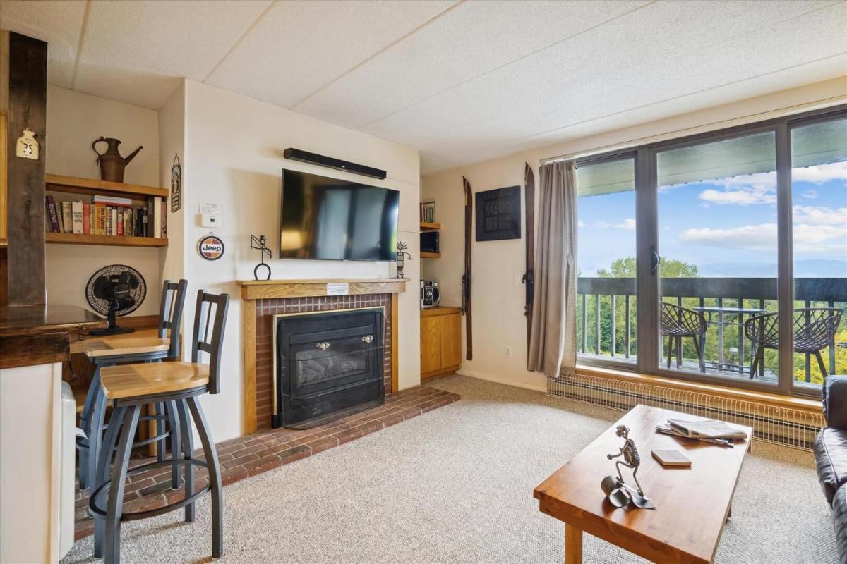 Pinnacle C12 - Housity