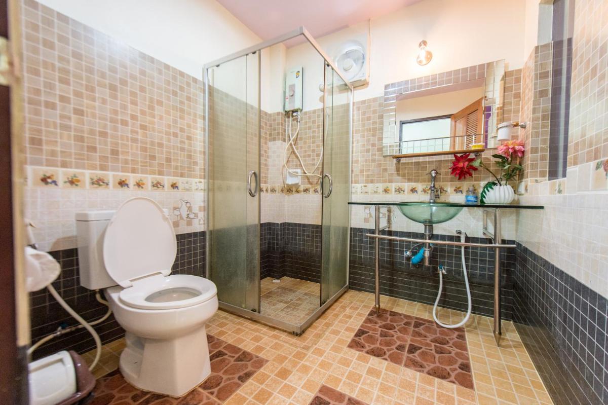 Poomvarin Resort - Housity