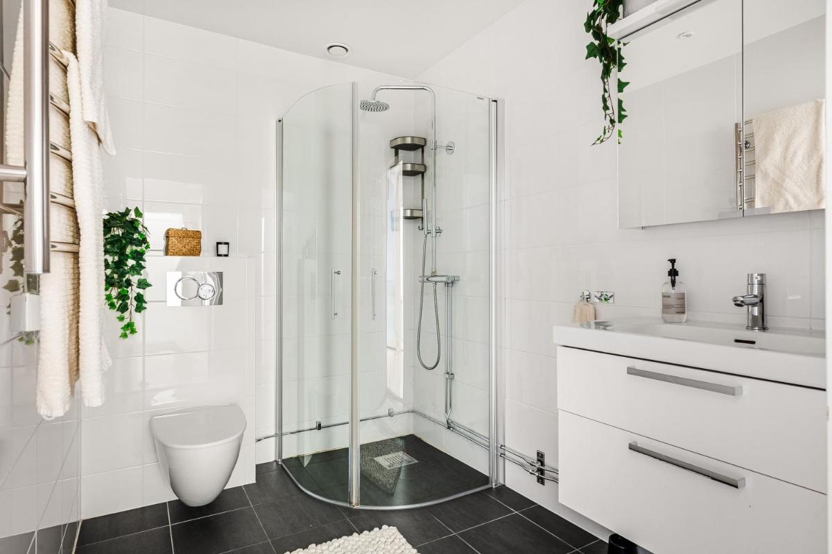 Central beautiful modern accommodation near Stockholm City - Housity