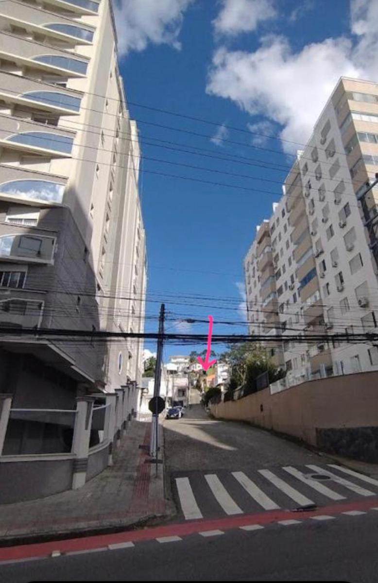Suite confortável 5 - Housity