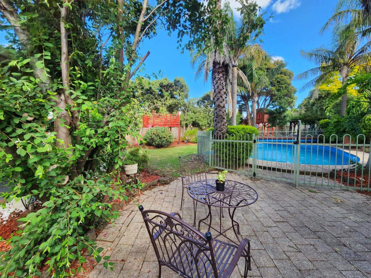 FamParadise, Pool, Cubby house, Garden, Play, Peace & More ! - Housity