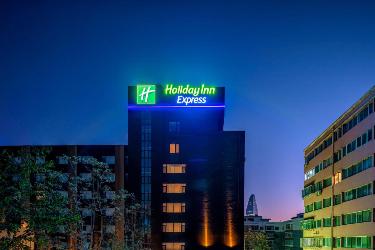 Holiday Inn Express Lanzhou Zhengning Road, an IHG Hotel - Housity