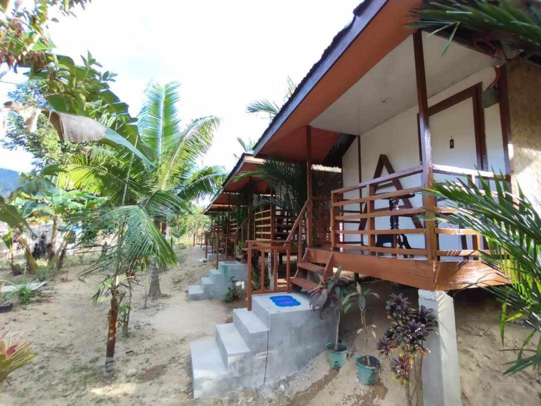 Villa Milanel Port Barton - Housity