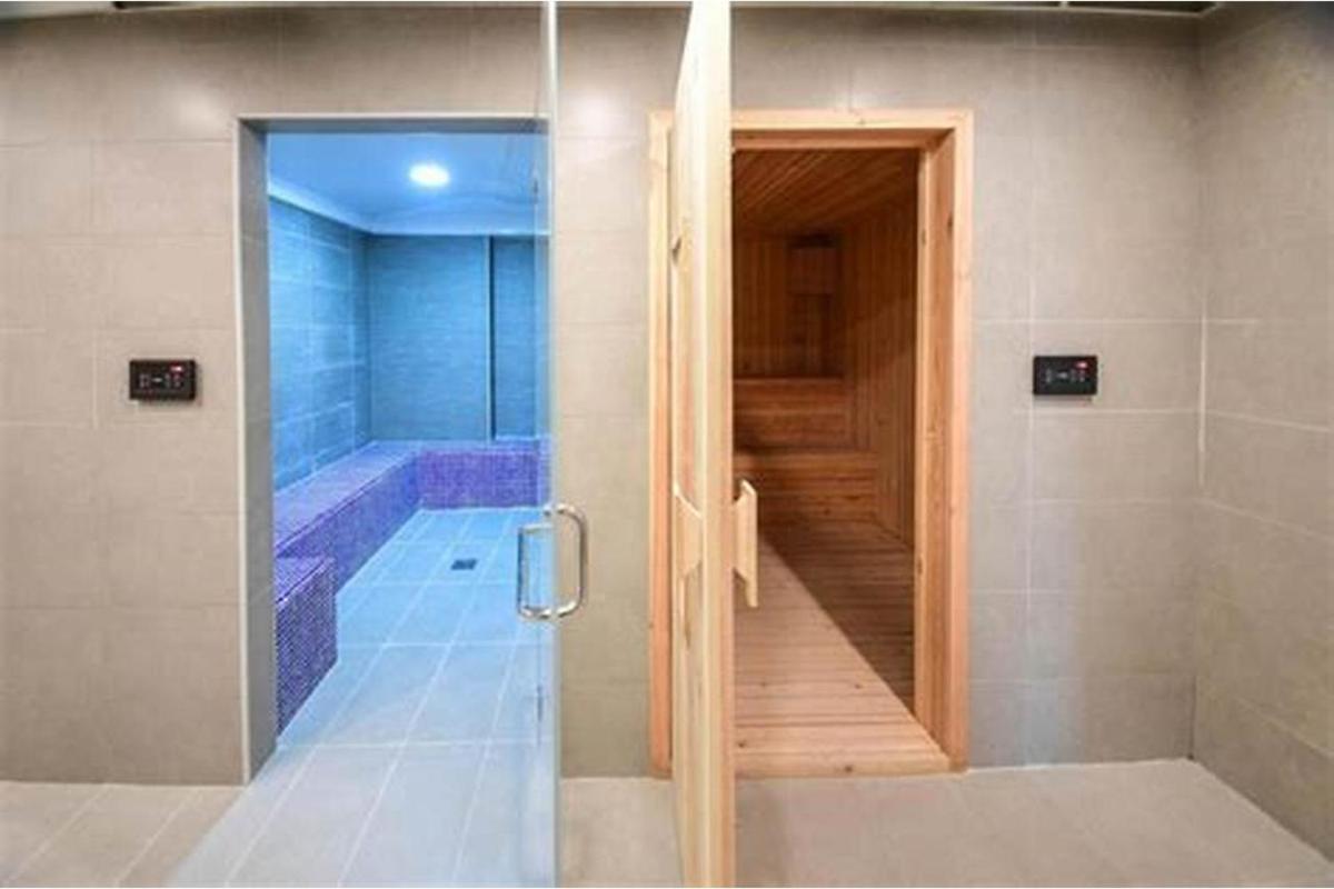Suitetrails - Noor Amwaj Hotel & Apartment
