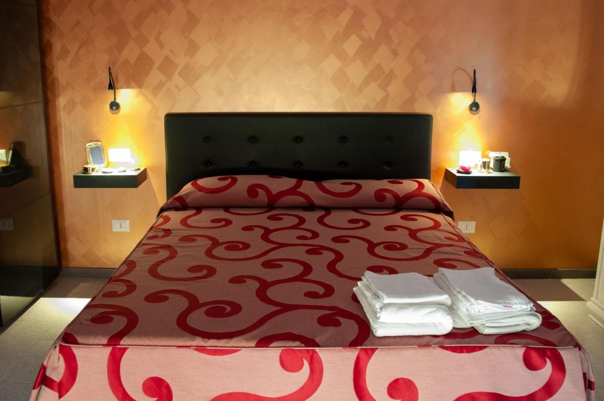 Fly bed and breakfast - Housity