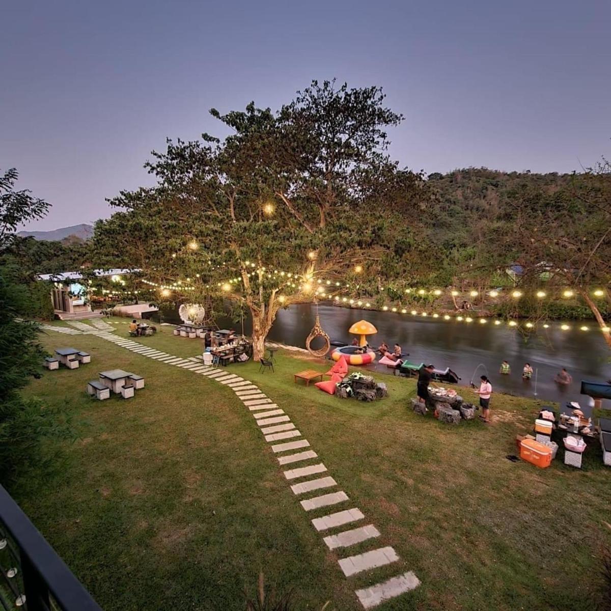 JK Riverview Resort - Housity