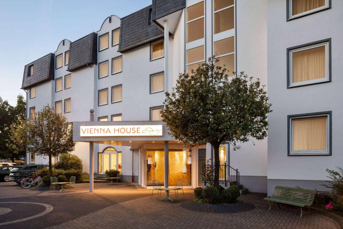 Vienna House Easy by Wyndham Limburg - Housity
