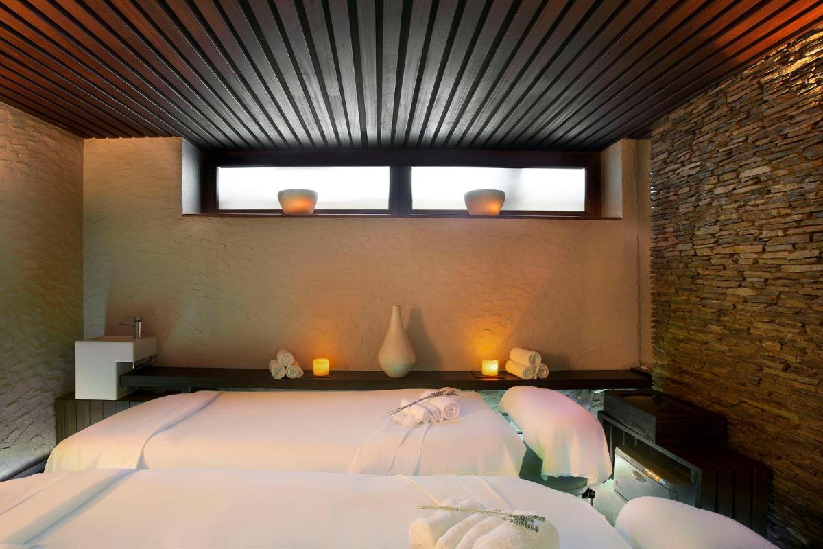 Cama o camas de una habitación en Eurostars La Pleta