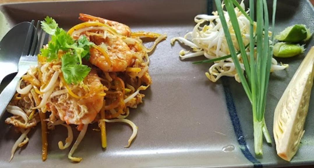 Suitetrails - Reun Sroyraya Boutique Home เรือนสร้อยระย้าบูทิค