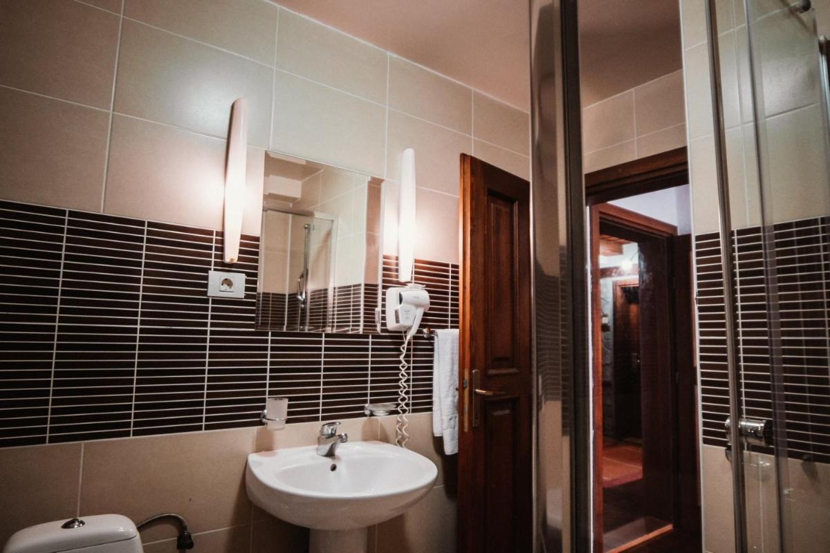 Popova Kula Hotel & Winery - Housity
