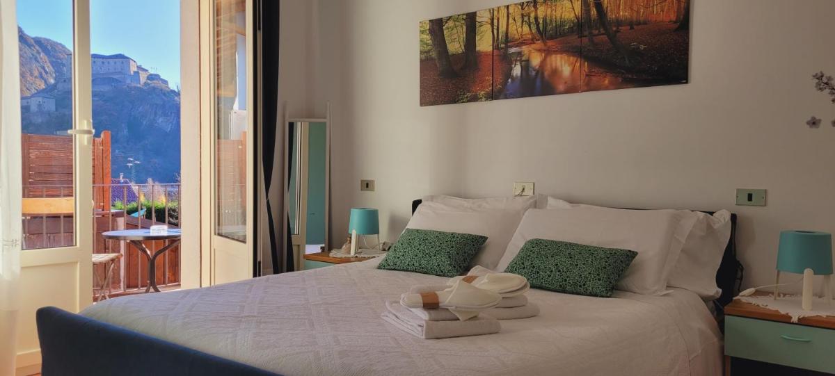 CASA CHANOUX - cir 0001 Hone - Housity