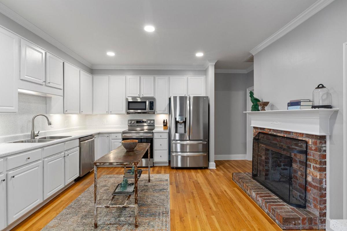 Three Silos Farm -Chatt Hills (NEW & Pet Friendly) - Housity