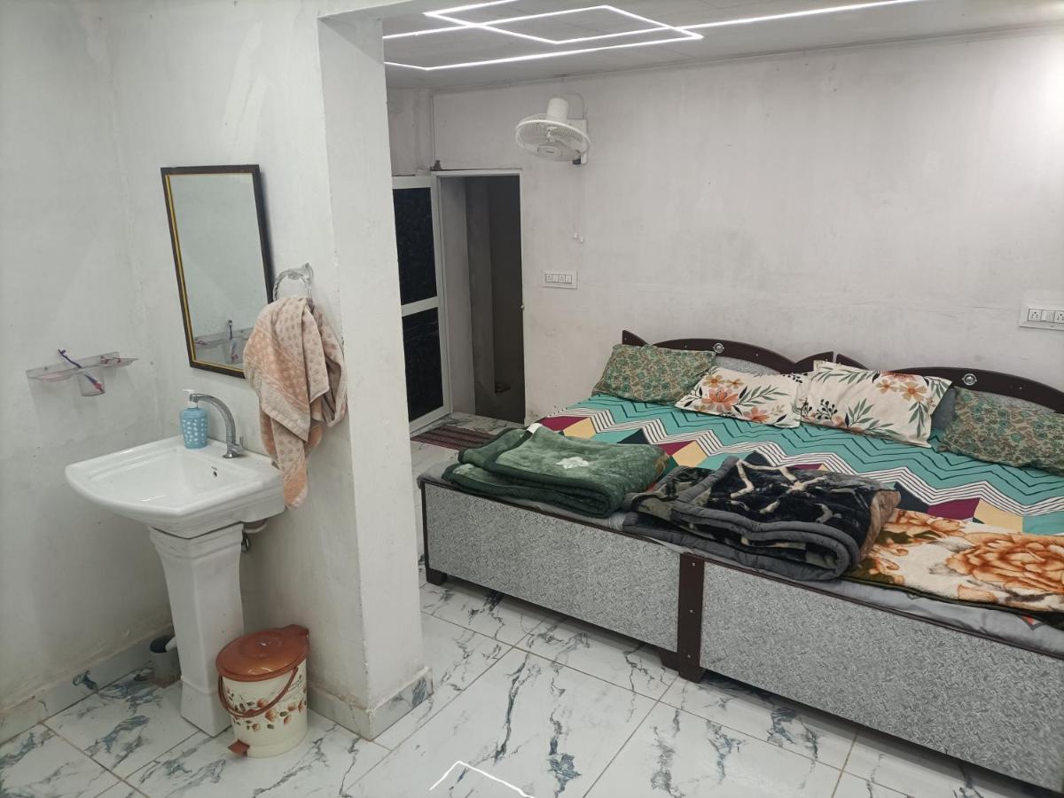Hotel madhav palace - Housity