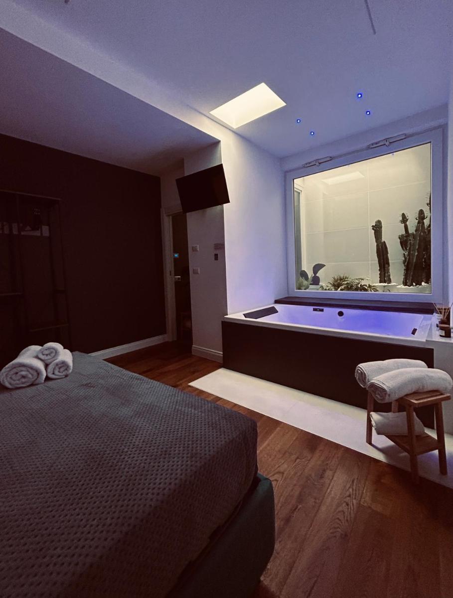 Palazzo “Di Palma” Bed & Breakfast - Housity