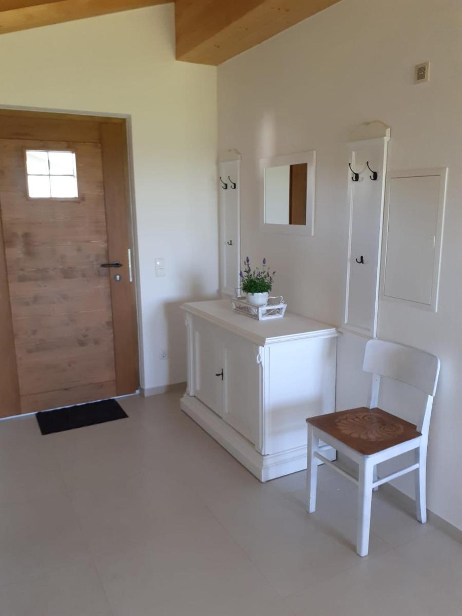 Ferienwohnung - Übersee am Chiemsee - Housity