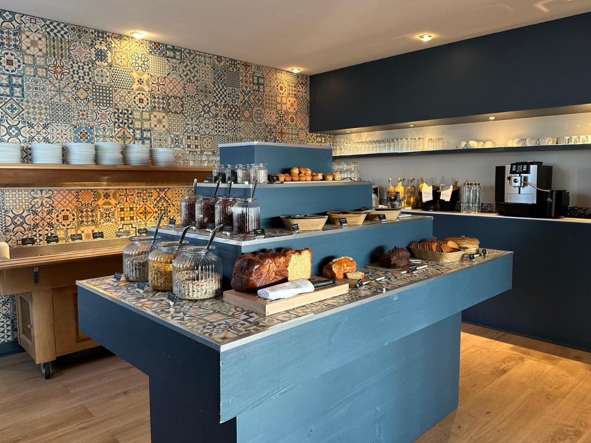 Cuisine ou kitchenette dans l'établissement Domaine De La Corniche