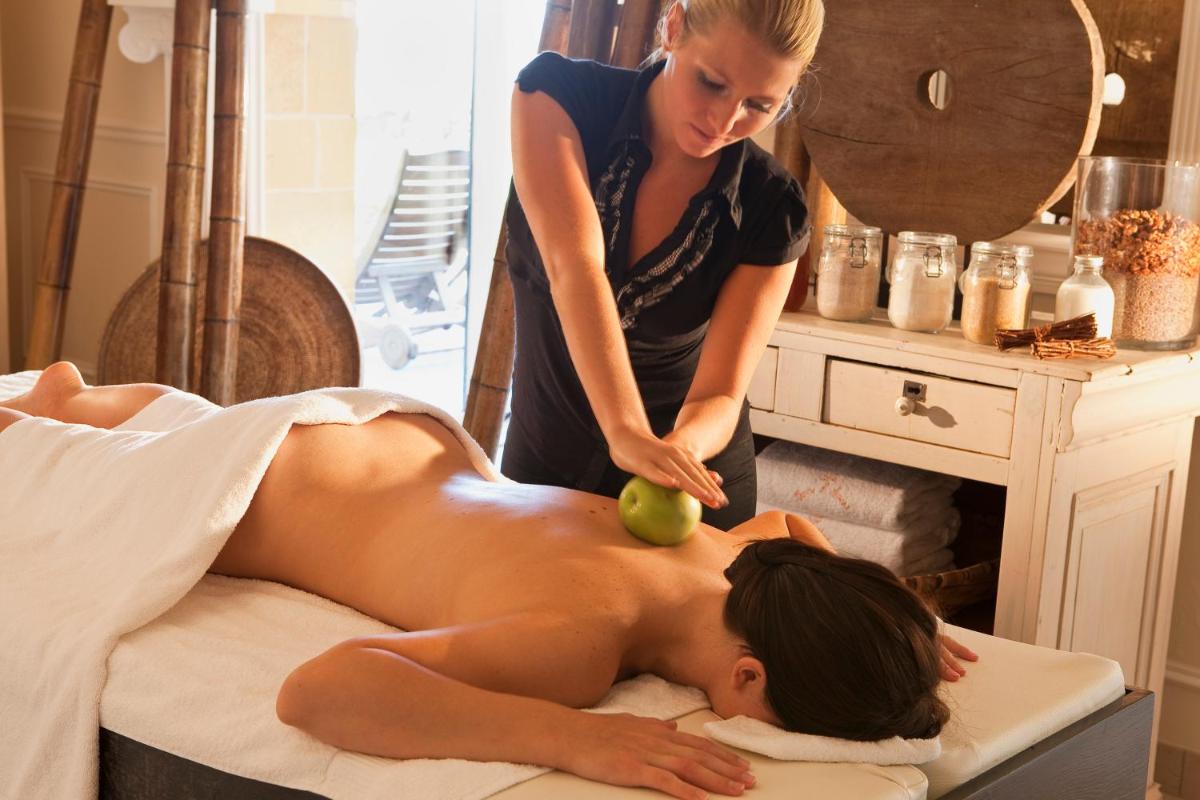 Spa ou équipements de bien-être de l'établissement La Ferme Saint Simeon Hotel & Spa - Relais & Chateaux