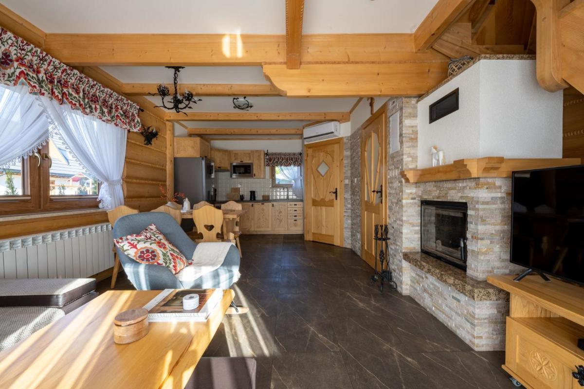 Lux-HOUSE & JACUZZI SAUNA - Housity