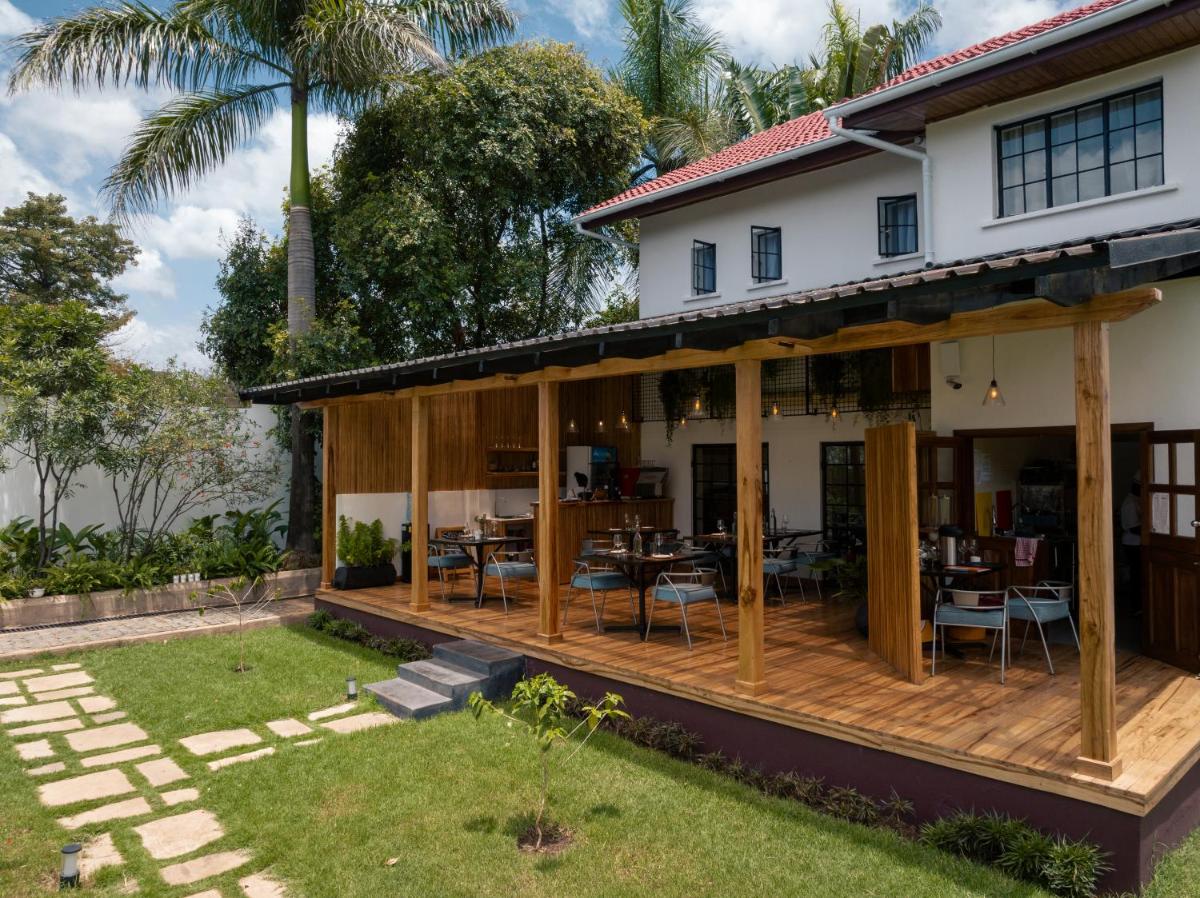 Brubru Lodge - Housity