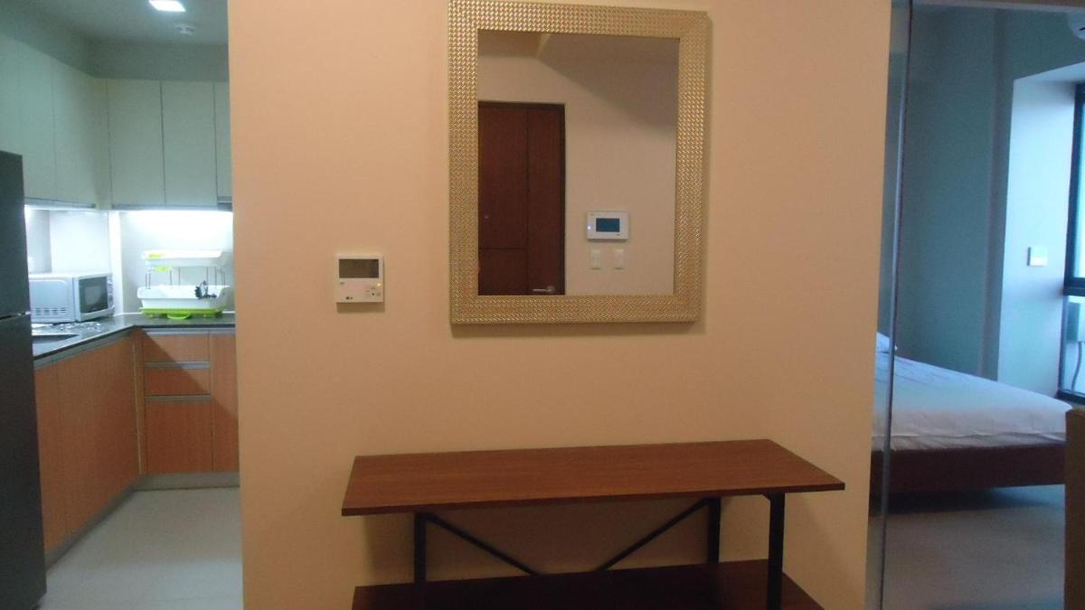 Mactan Newtown Beach One Manchester Palace - Housity